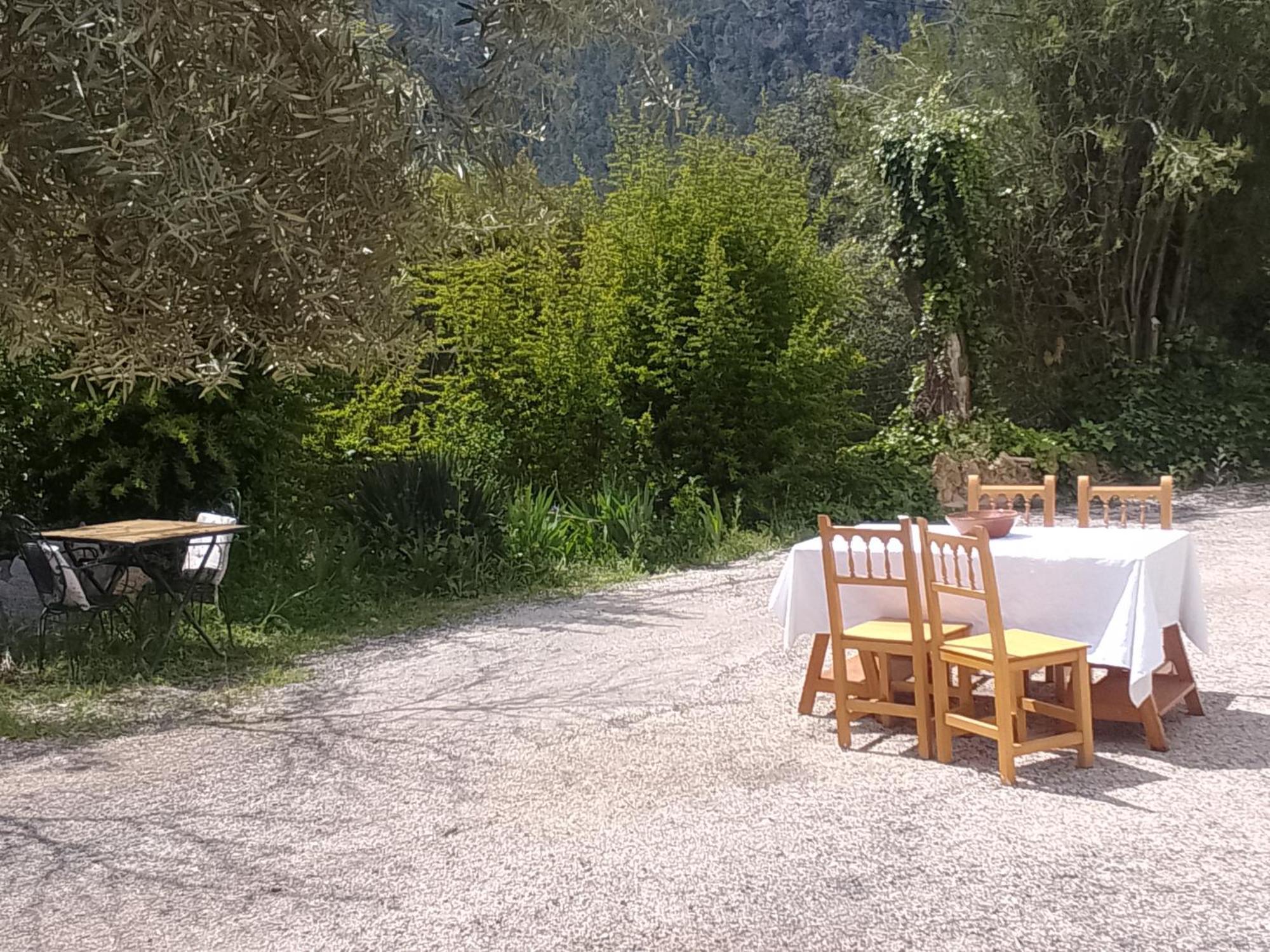 Albergue Ruta Rio Borosa كوتو ريوس الغرفة الصورة